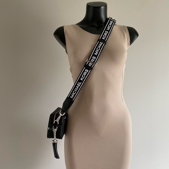 COPY - MK Camera Bag - Picture 2 of 8